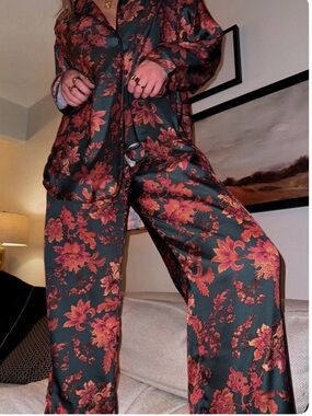 How Do You Wear That (HDYWT) Pajama Pant in Lotus - Sz S